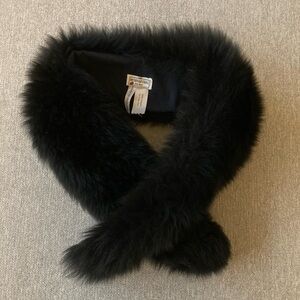 Henri Bendel Black Sheepskin Collar